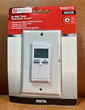 Utilitech 15-Amp Indoor Digital Daylight Savi...
