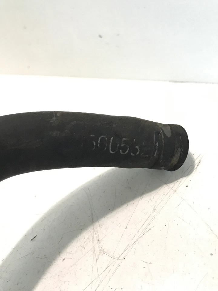 Chrysler Grand Voyager Water Hose Genuine 2.5 Crd 2006 - Image 2 of 4