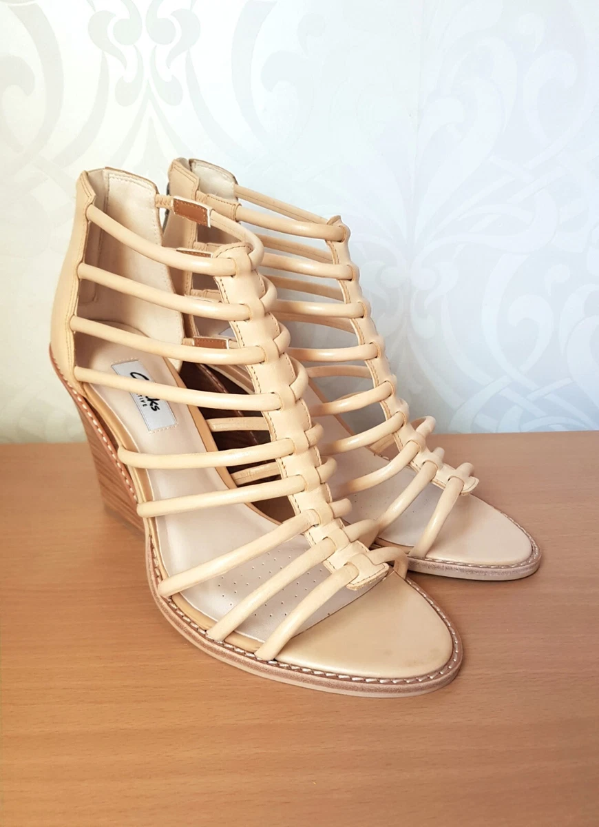 Clarks bebe store