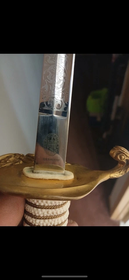 Vintage US Navy Officer's Dress Sword Germany  Vanguard Germany Blade - Image 3 of 4