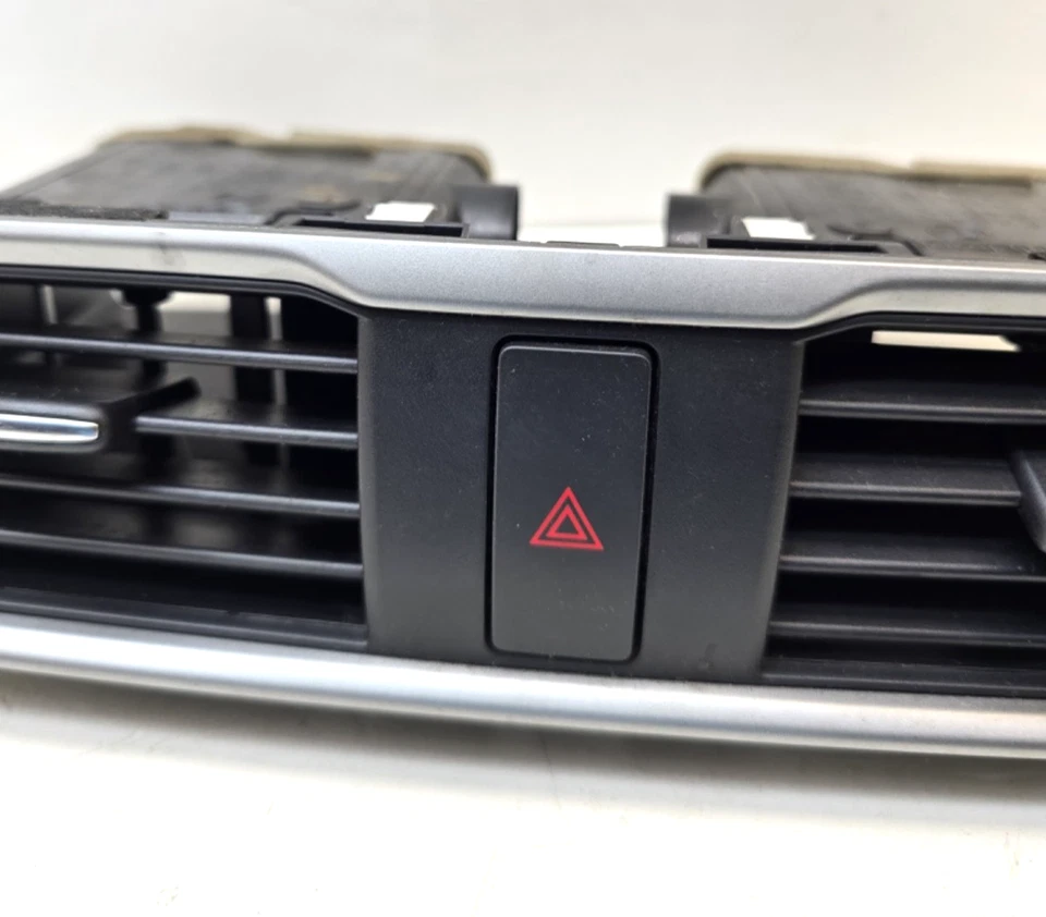 Mazda 3 2014-2018 tablero central delantero aire acondicionado ventilación OEM Foto 3 de 4