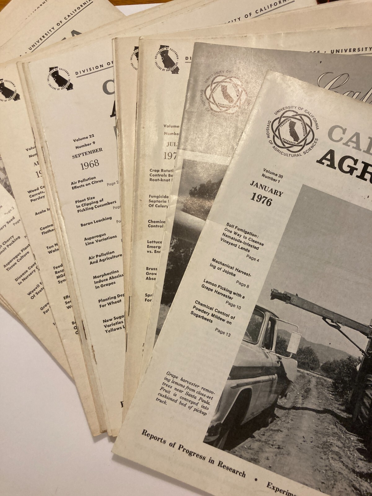 Country/Country  Living Type Magazines - Pick One of 31 Mags -  More @ Discount