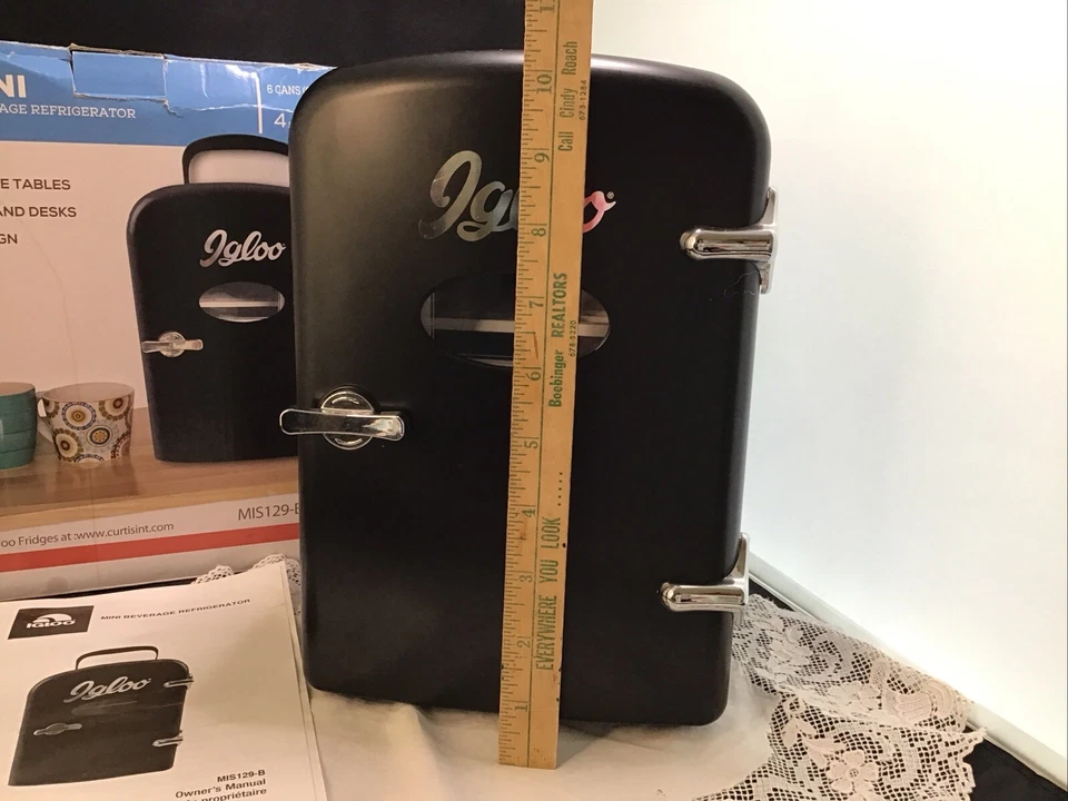 Igloo Mini Fridge Beverage Refrigerator Home or Auto Blk Holds 6 Cans Retro - Image 2 of 4