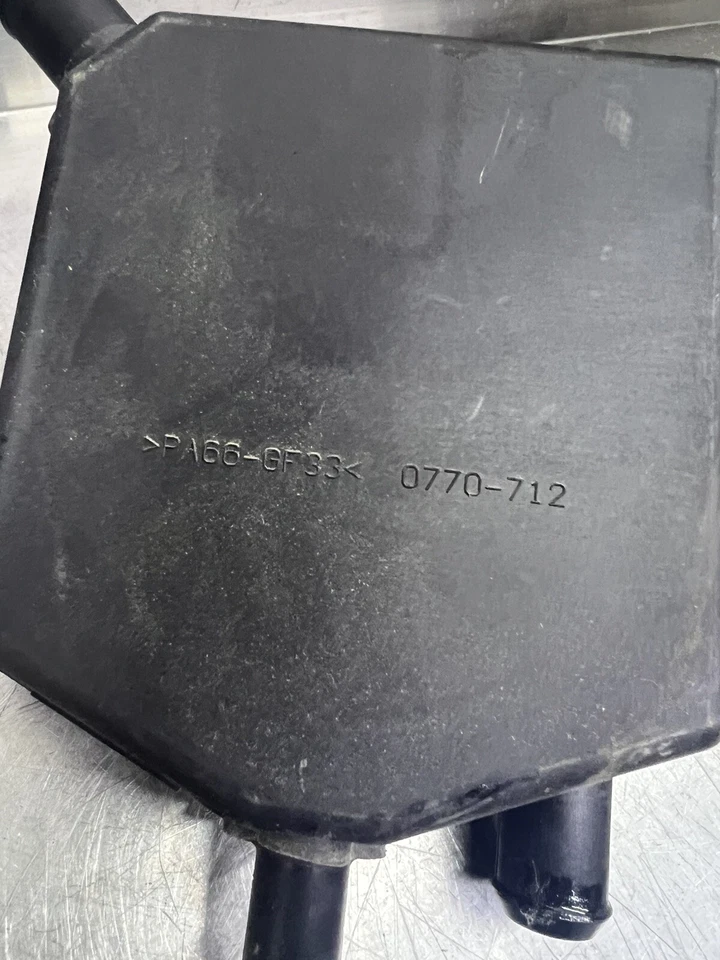 11 10 09 08 07 Arctic Cat Jaguar Z1 Sno Pro Oil Seperator Tank - Imagem 2 de 4