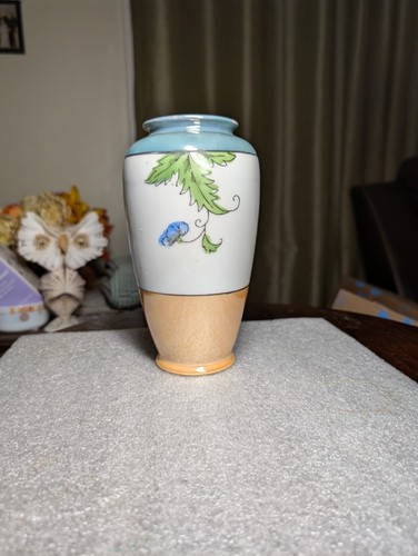 Vtg 7.5" Lusterware Floral Vase Japan Orange White Blue Iridescence - Picture 5 of 12