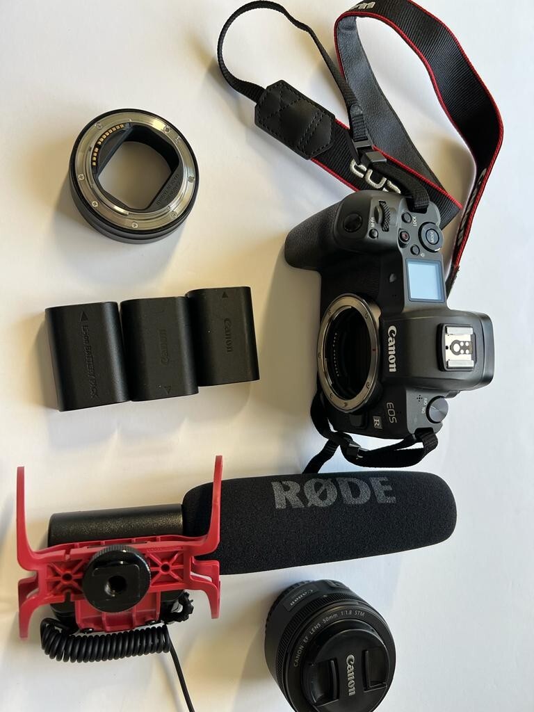 Canon EOS R Digital Camera Body Adapter EF 50mm EF Batteries  mic