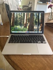Apple MacBook Pro 13" 2020 Silver i5 1.4GHz 8GB 256GB SSD USB-C