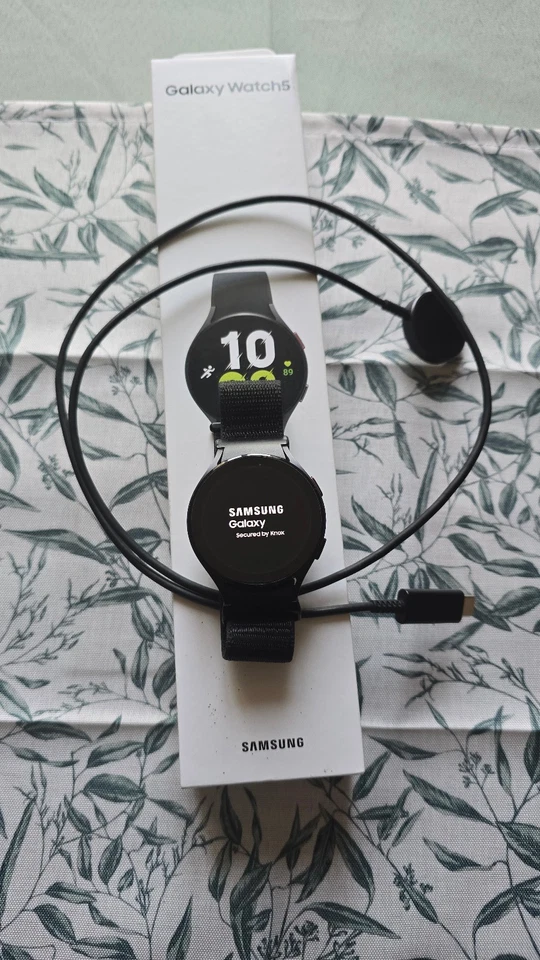 Samsung Galaxy Watch5, foto 1 di 5