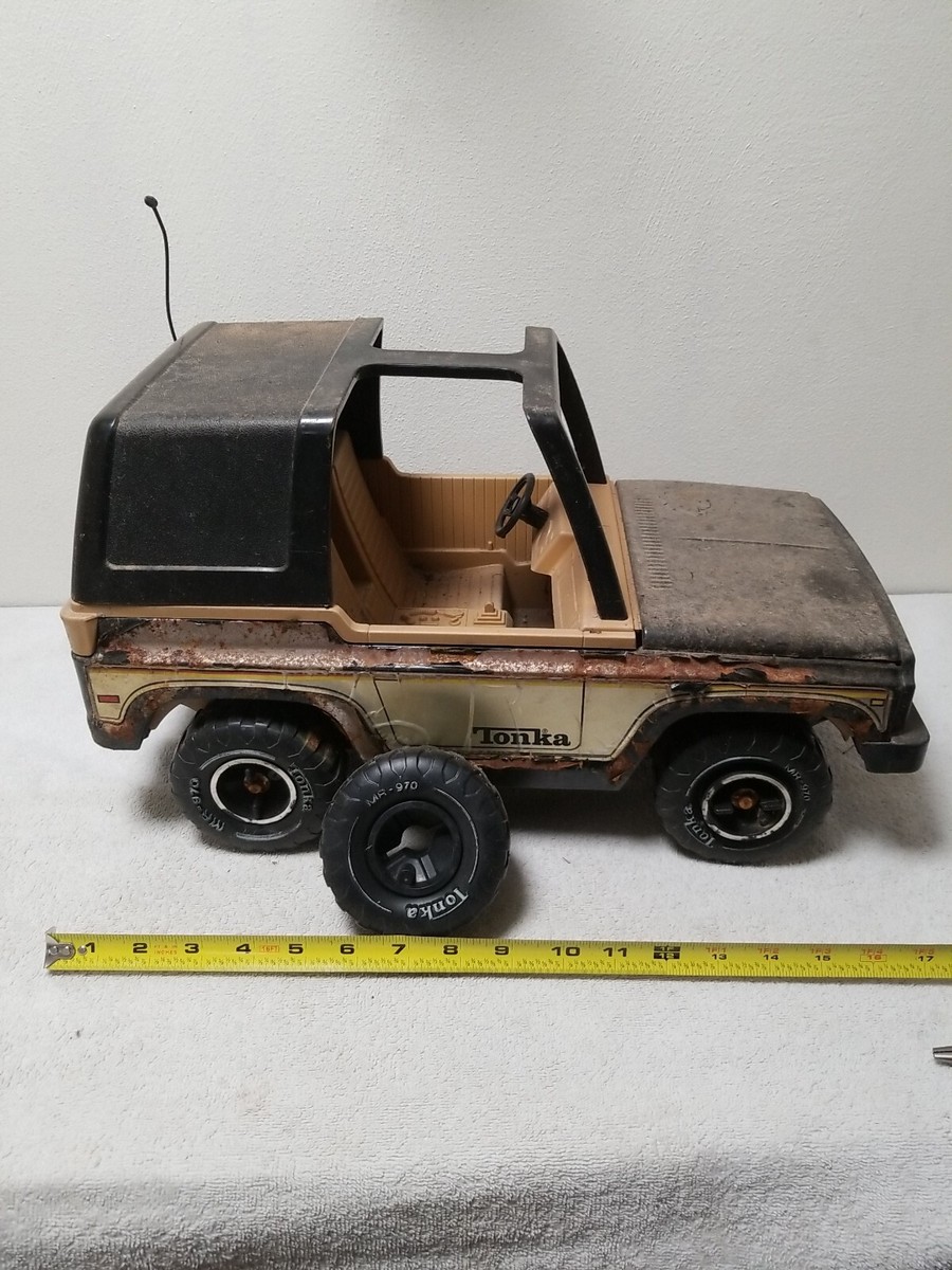 TonkaブリキJeep 1/18 昭和 ミニカー　おしゃれインテリア Tonka Vintage T Top Jeep 1960 With spare tire Works. | eBay