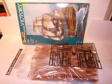 Revell 1:225 05408:"Segelschiff H.M.S. VICTORY"