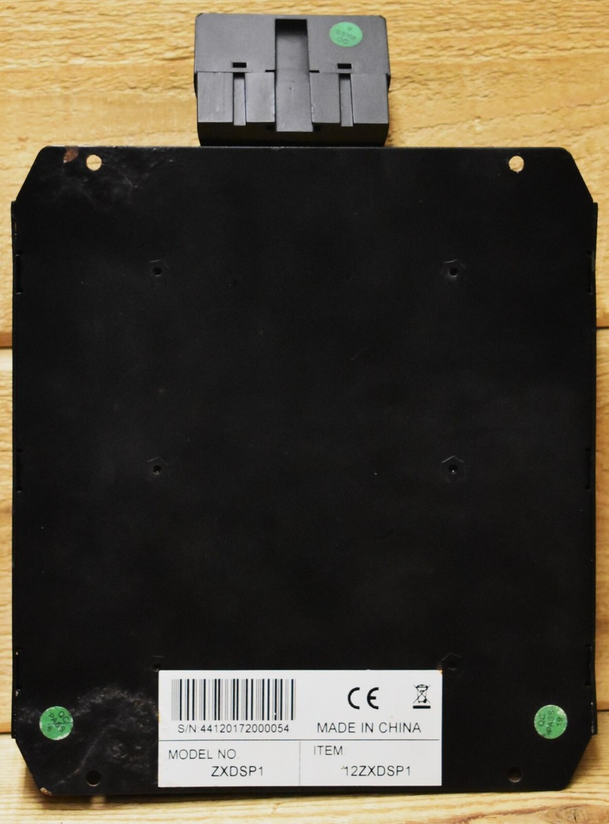 Kicker Front Row Digital Signal Processor ZXDSP1 With Bass Knob