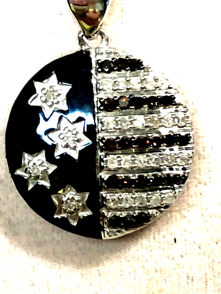 COLLAR BANDERA DIAMANTES AFINIDAD, PLATA DE LEY, 0,25cttw (M4522-24) Foto 3 de 4