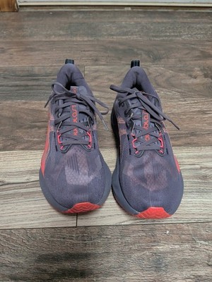 Women s Asics Novatblast 5 Size 9.5, Greyish Purple 1012B765