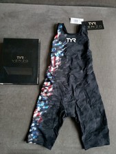 TYR Women's Venzo Battle Born Camo USA Closed Back Swimsuit Size 24 MSRP 599