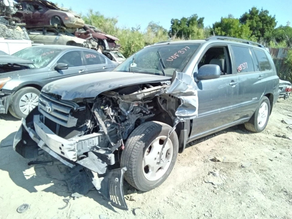Used Front Left Seat Belt Front fits: 2006 Toyota Highlander bucket driver retra Foto 2 de 4