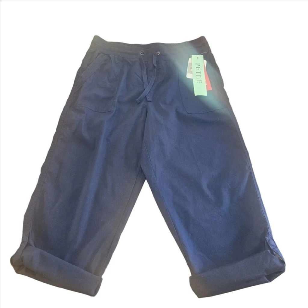 Women's Emily Daniels NWT Petite Navy Stretch Capris MP