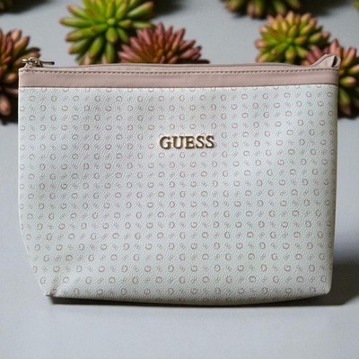 NWT GUESS Women's Large Pink Cosmetic Travel Bag – Light Rose Makeup Case 