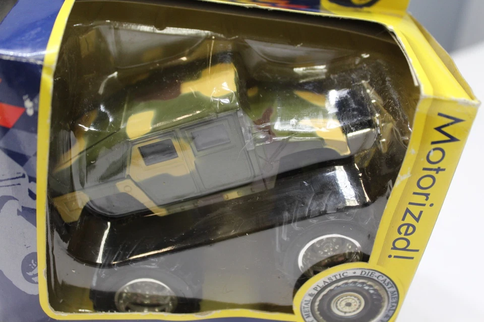 MotorMax 2-Speed Monster Vehicle Maisto Hummer Hot Wheels Toy car Lot - Image 2 of 4