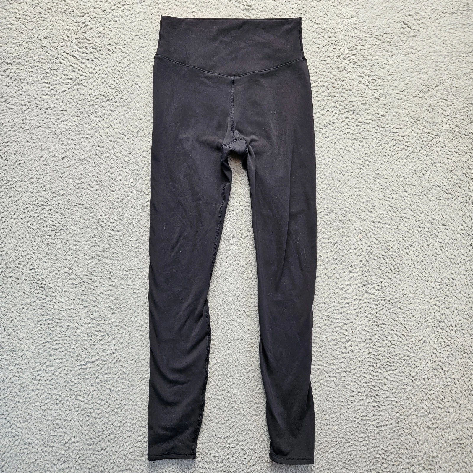 vuori chilled out mid rise workout gym leggings
