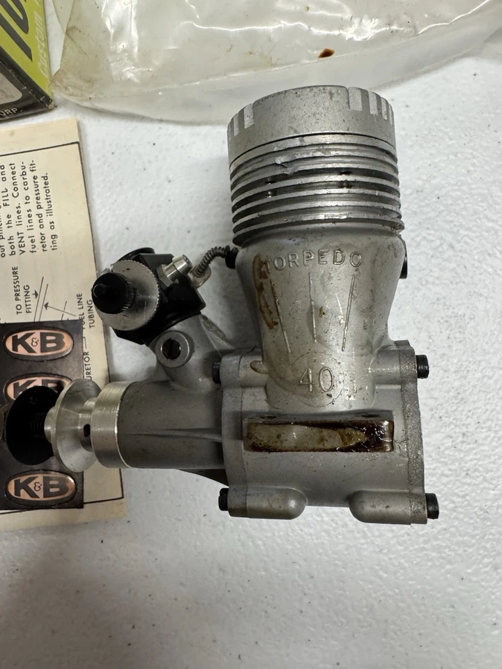 Vintage K & B Torpedo 40 R/C Airplane Front Rotor Engine Model 8011 Glow Motor - Image 2 of 4