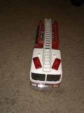 Tonka Plastic Fire Department Fire Truck 