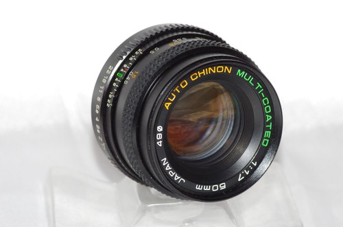 Objectif pour Pentax K 50mm f1,7 CHINON' avec bouchon pare-soleil et housse TBE. - Foto 24 di 24