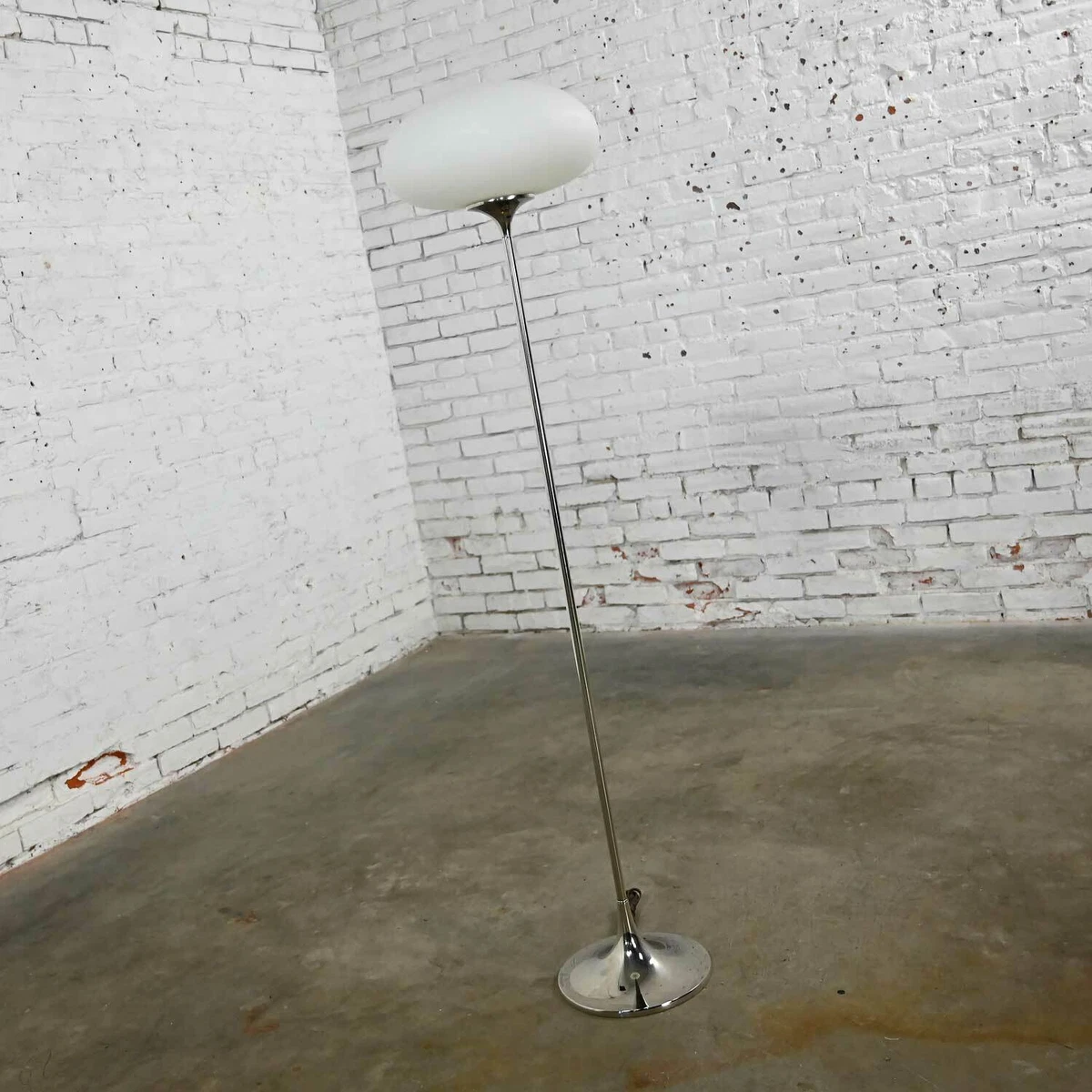 Mid Century Modern Chrome Floor Lamp Frosted Glass Mushroom Globe Attr Laurel