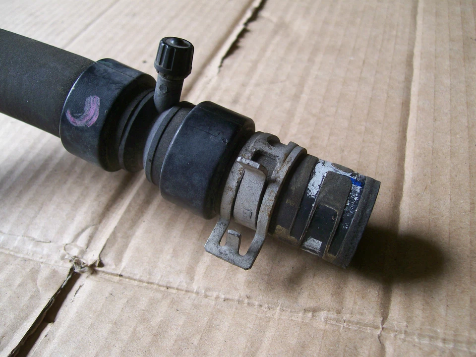 PEUGEOT 206 НАГРЕВАТЕЛЬ МАТРИЦА ОХЛАЖДАЮЩЕЙ ЖИДКОСТИ ШЛАНГ ВЕРХНИЙ ШЛАНГ ОТ 2000 ГОДА 3 ДВЕРИ LX 1.4 - Изображение 3 из 4