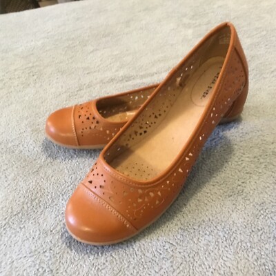 Wearever Women s Ballet Flats Shoes Brown Slip On Round Toe 7 1/2 B