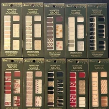 Dashing Diva CHRISTMAS Gloss, Ultra Shine Gel Palette, 32 Gel Nail Strips
