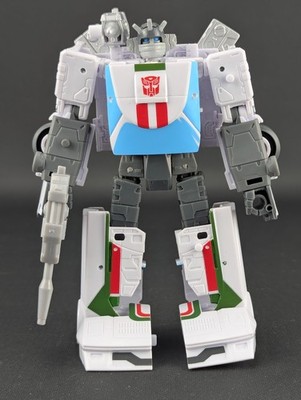 Transformers Studio Series Devastation Wheeljack complete MTMTE Collection