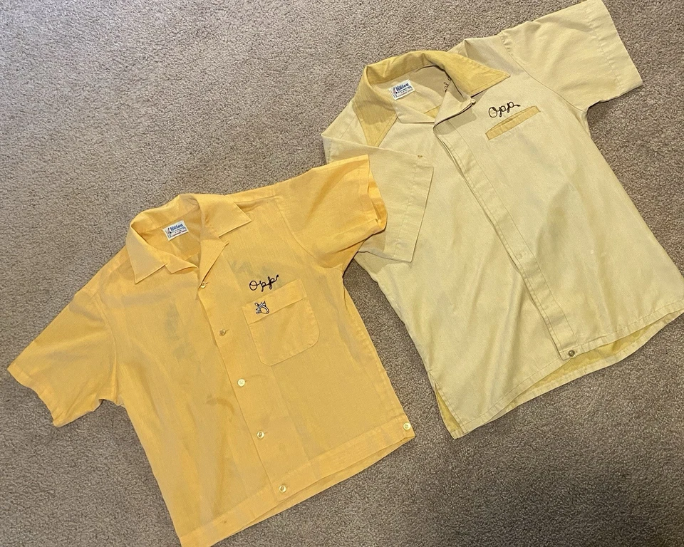 Camisa de boliche de colección para mujer talla pequeña amarilla años 60 puntada de cadena cuello lazo lote de 2 Foto 2 de 4