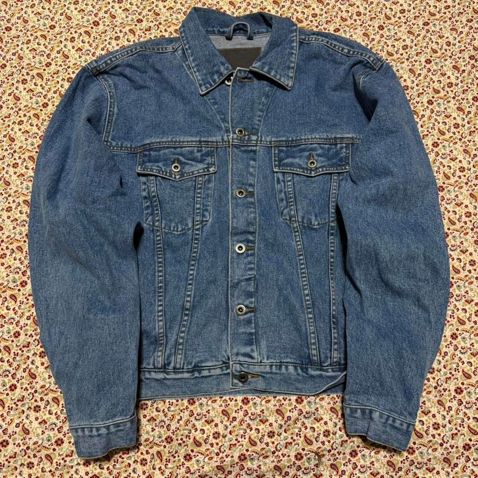 2000s Union Bay Medium Washed Denim Trucker Jacket Medium