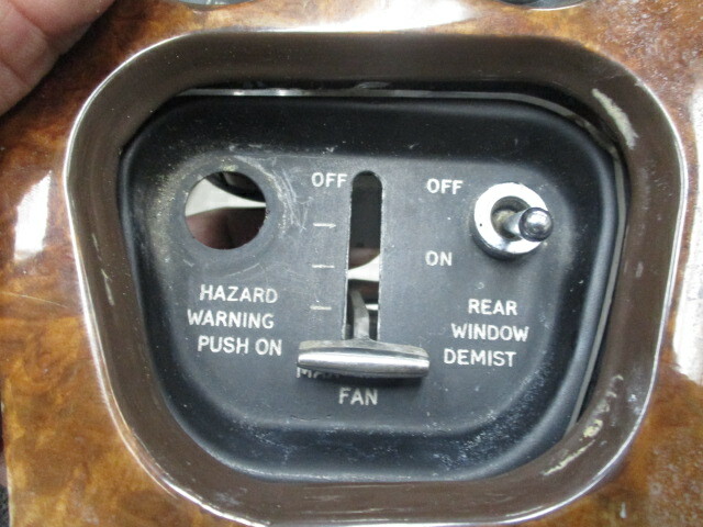 1967 Rolls Royce Heater Controls Blower Temperature  Non A/C car  No Hazard 