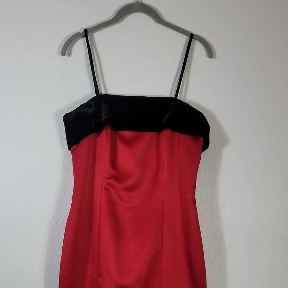 Vintage Y2K Alex Evenings Satin Velvet Formal Dress Gown Size 10 Red Black Prom - Image 3 of 4
