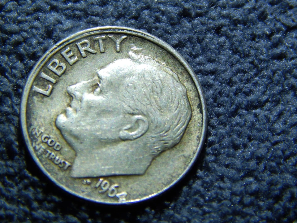 1964 Roosevelt Dime Mint Error Offset strike - Image 4 of 4