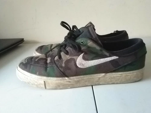 Size 9.5 - Nike Zoom Stefan Janoski Camo 2018