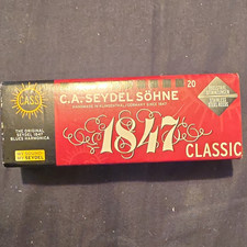 C.A. SEYDEL S HNE 1847 Classic Diatonic Harmonica Key of C 16201C Case