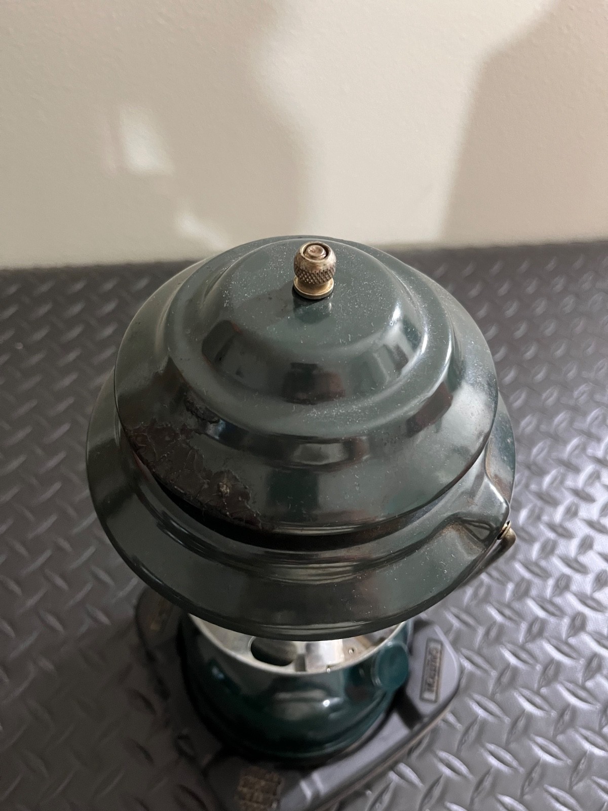 Vintage Coleman Double Mantle Lantern 1988 w/Case ~Good Shape ~ Needs Parts