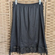 VTG Vassarette Black Lace Trim Half Slip Antron III Nylon Sz L Made in the USA