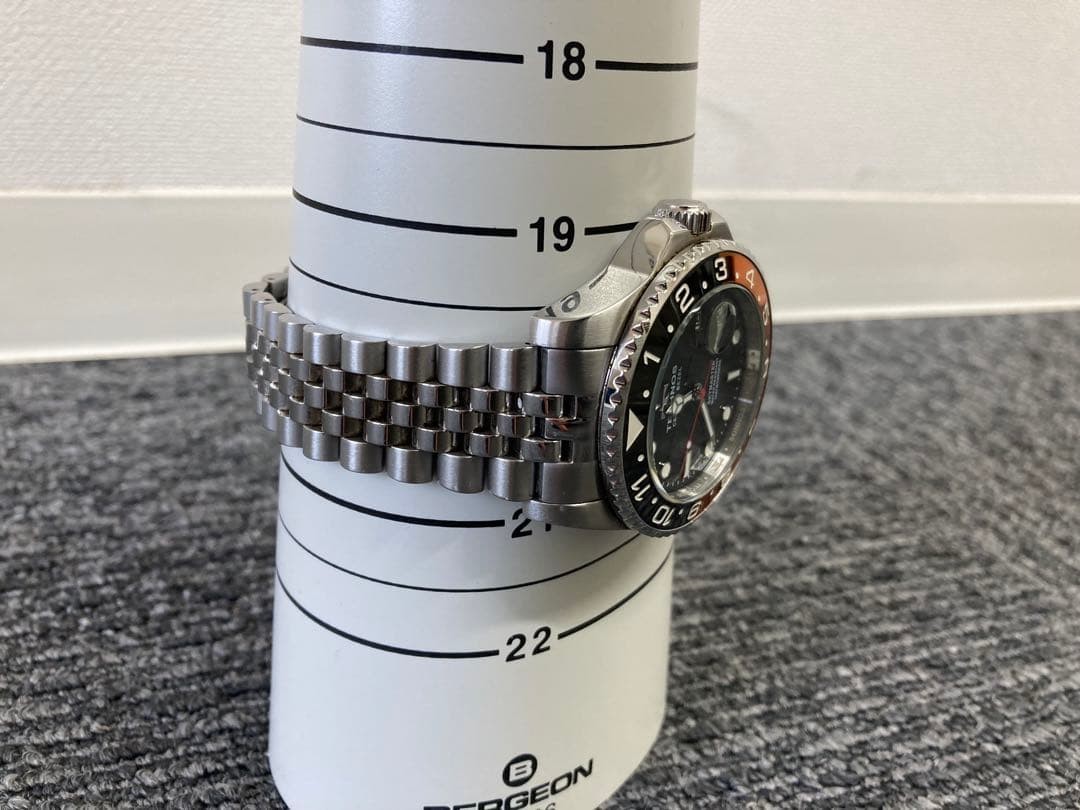 TECHNOS Skymaster Black Dial Date Ceramic Bezel A… - image 6