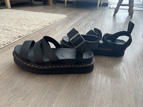 Dr. Martens Women's Sandals Size 7 - Picture 2 of 9