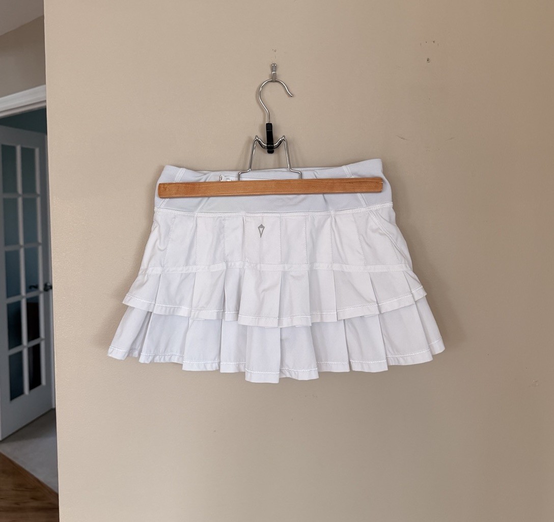 Ivivva Girls White Ruffle Tennis Skort Size 10