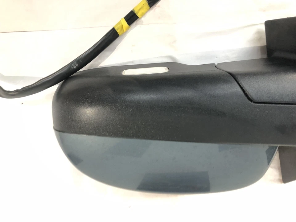 Espejo retrovisor izquierdo GMC Yukon 2009-2014 gris sigiloso 928L OEM Foto 4 de 4