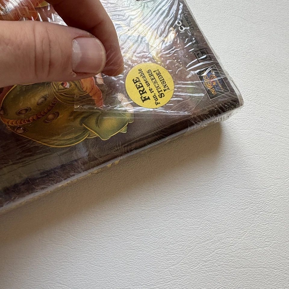 The Land Before Time II: Great Valley Adventure (VHS, 1994, Clamshell) Sealed - Image 3 of 4