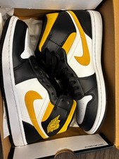 Size 9 - Air Jordan 1 Mid Black Gold