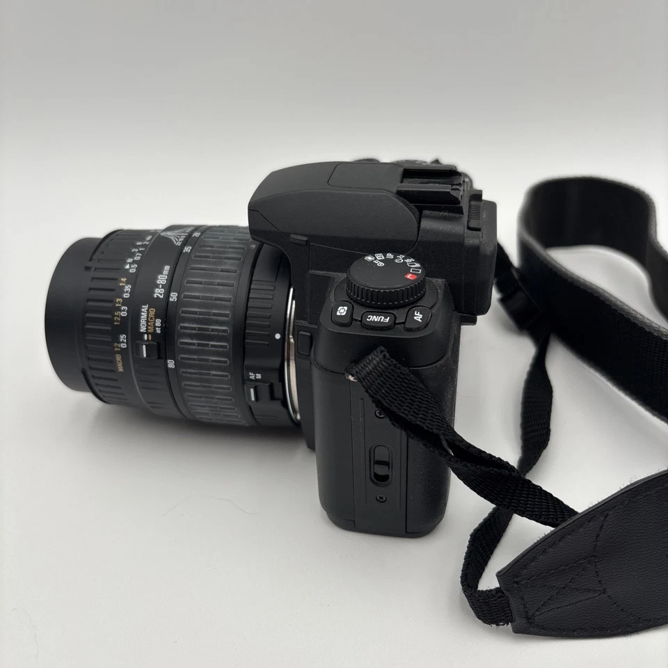 Sigma SA7N SLR Film Camera with 28-80mm Lens And Strap  - Tested - New Battery - Image 4 of 4