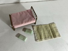 Crib with Mobile lettino trigemellare - Sylvanian Families - La Tana