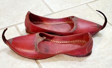 Jutti Middle East Slippers Red Leather 10 Inch Indian Pakistani Old Antique