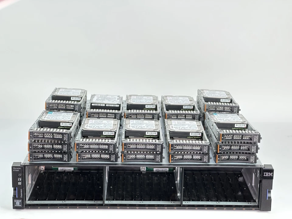 IBM Storwize V7000 Gen2 14.4TB 24x 600GB 15k Expansion 2x PSU Rails 24x 2076-24F - Image 3 of 4